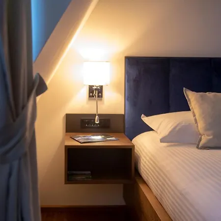 Park Hotel